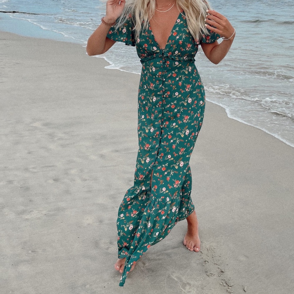 Forever 21 maxi button dress - Picture 2 of 4